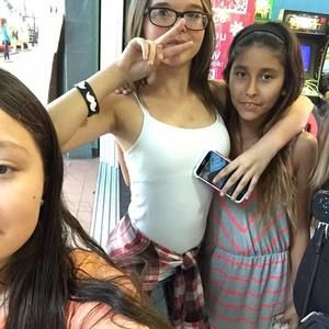 Meet your Posher, Destiny